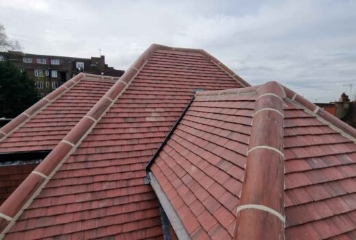 Roofing insulation