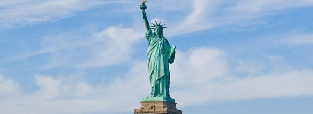 Why-is-the-Statue-of-Liberty-Green-1