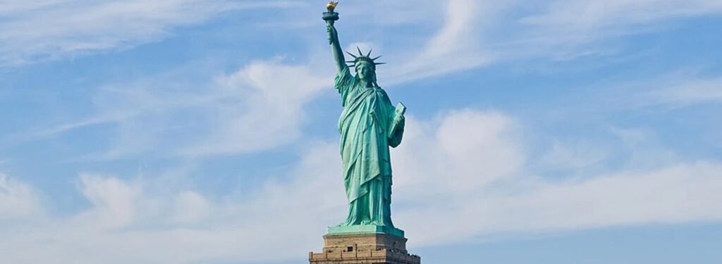 Why-is-the-Statue-of-Liberty-Green-1-1024x375
